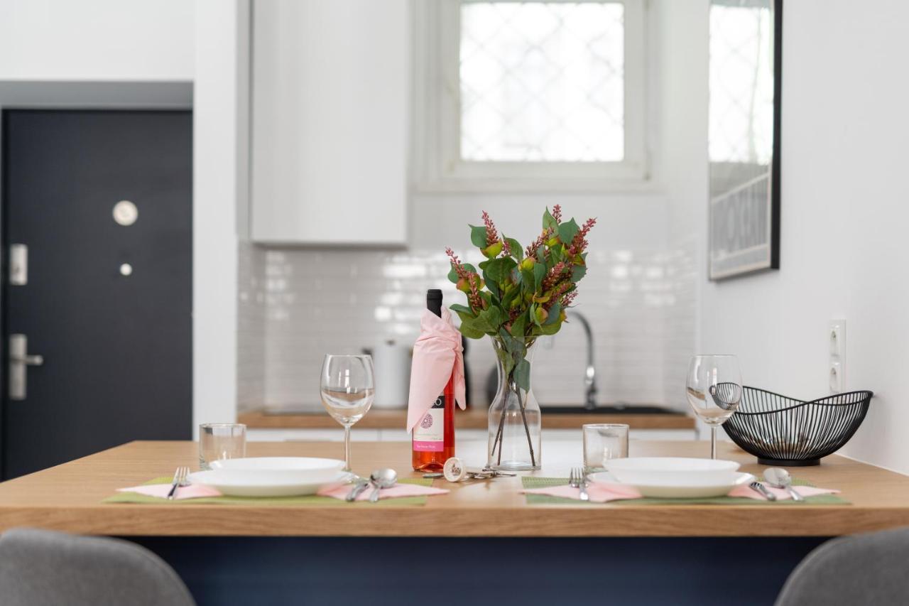 Old Town Studio By Noclegi Renters Breslavia Esterno foto